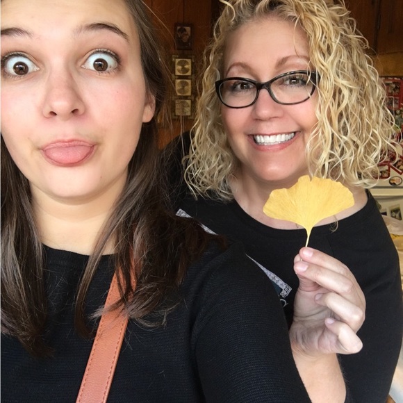 Meet your Posher, Posh - Picture 4 of 10